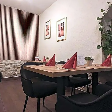Zum Waldstein