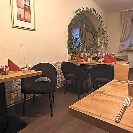 Zum Waldstein מלון Weißenstadt